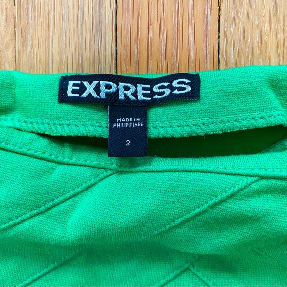🚨LAST CALL🚨 Women’s Express Pencil Skirt - Picture 4 of 4